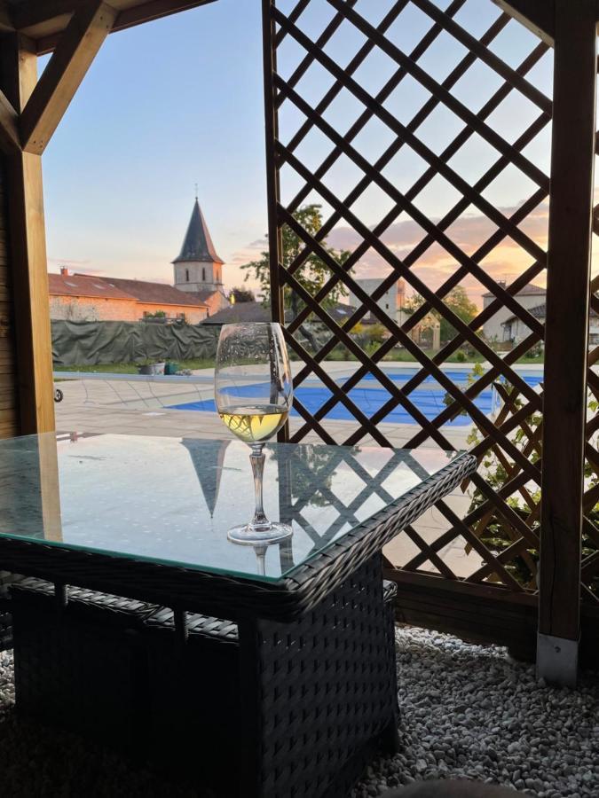 Maison Tranquille Champniers-et-Reilhac Exteriör bild